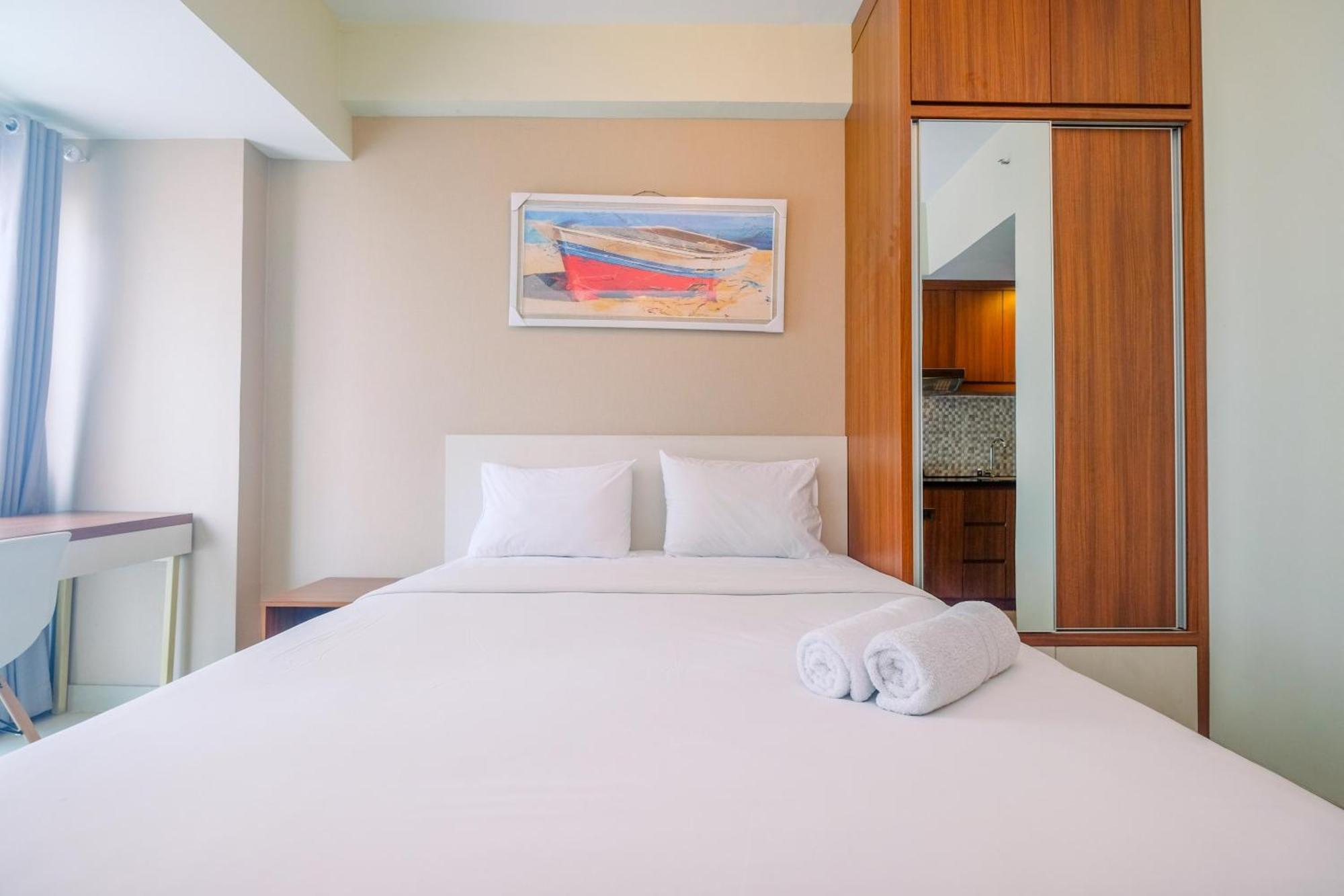 Apartemen Cozy And Minimalist At Grand Dhika By Travelio Bekasi